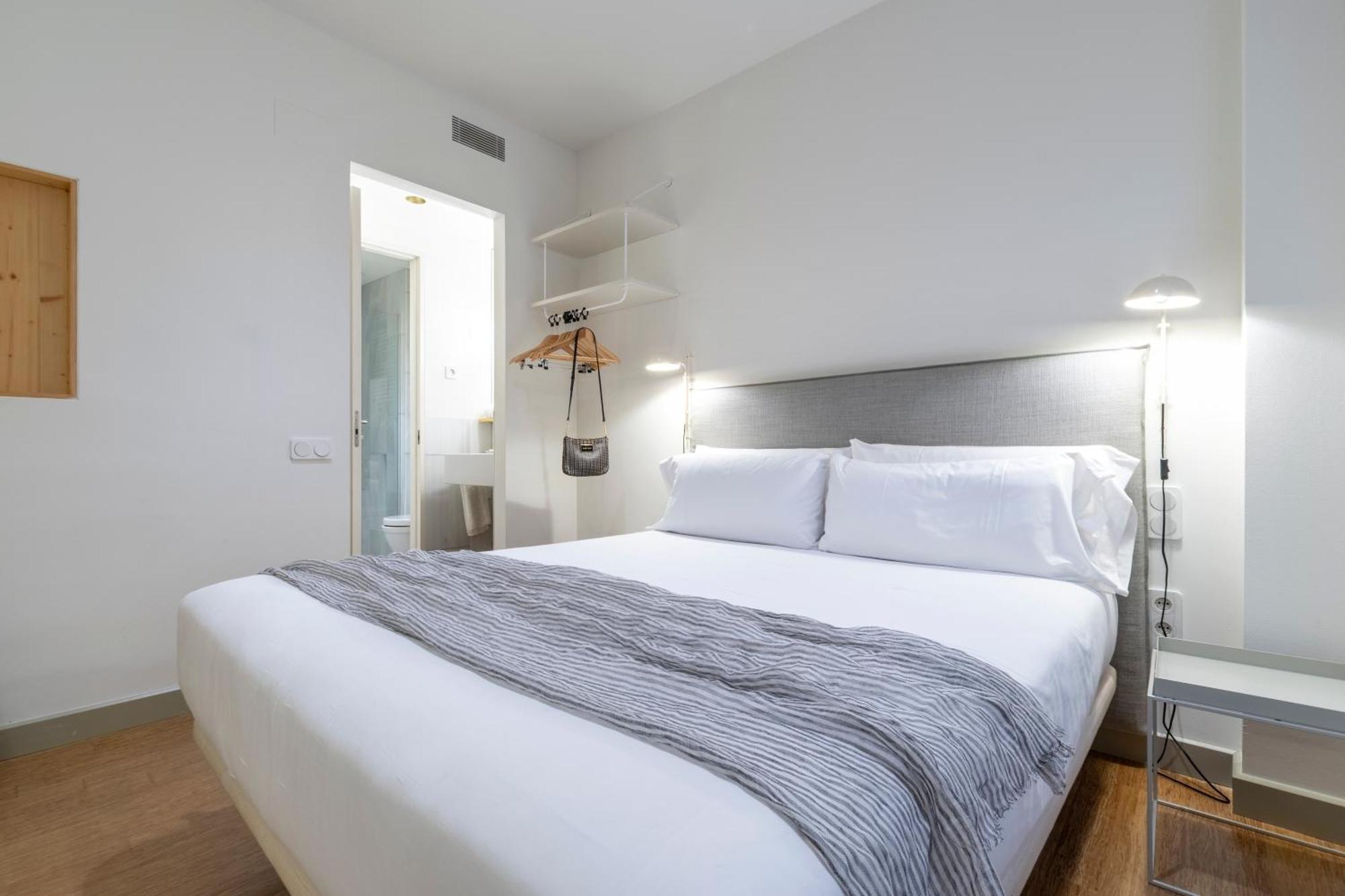 Aspasios City Oasis Apartments 바르셀로나 외부 사진