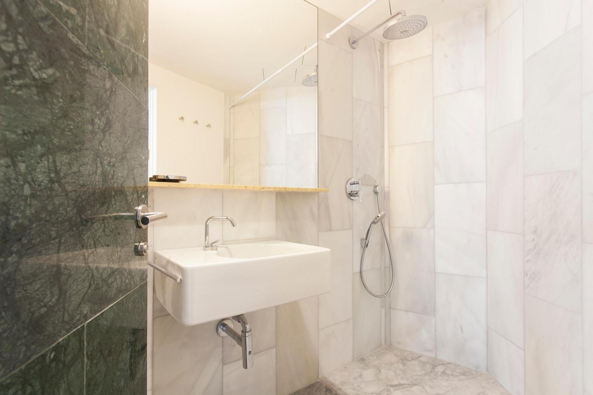Aspasios City Oasis Apartments 바르셀로나 객실 사진